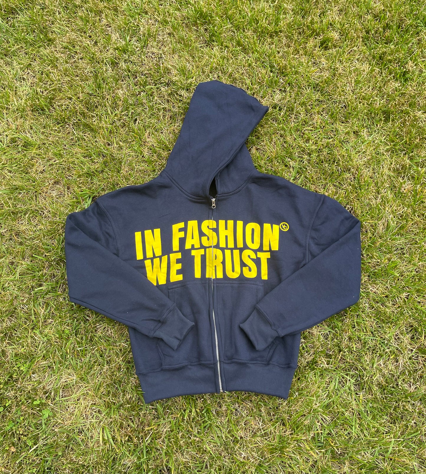 “IN FASHION WE TRUST” NAVY & YELLOW